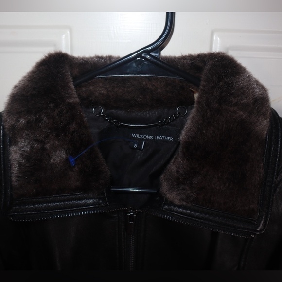 WILSONS LEATHER Genuine leather bomber jacket SIZE SMALL - Picture 3 of 4